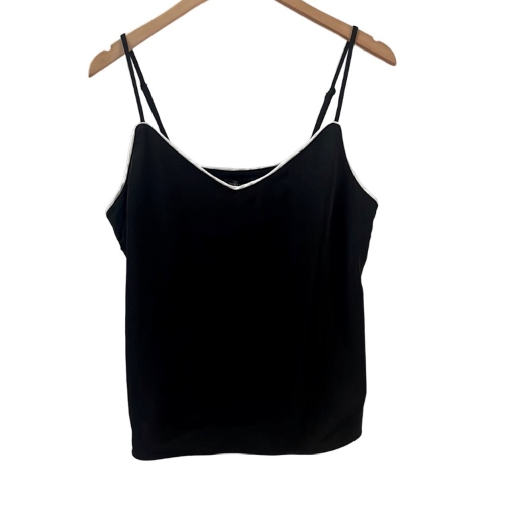 NWT Dynamite Contrast Hem Camisole